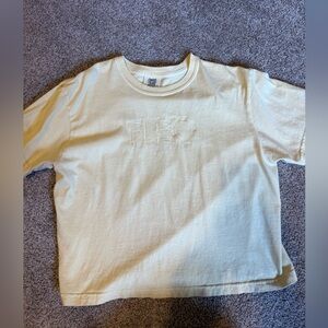 Fleo women Butter yellow Comfort Color shirt